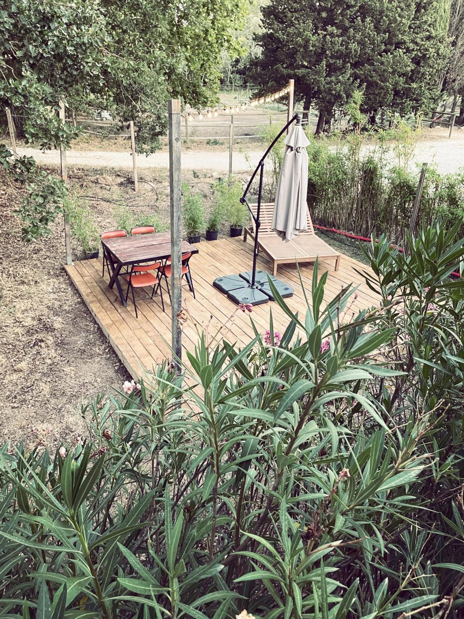 Appartement A La Campagne LʼIsle-sur-la-Sorgue Екстериор снимка
