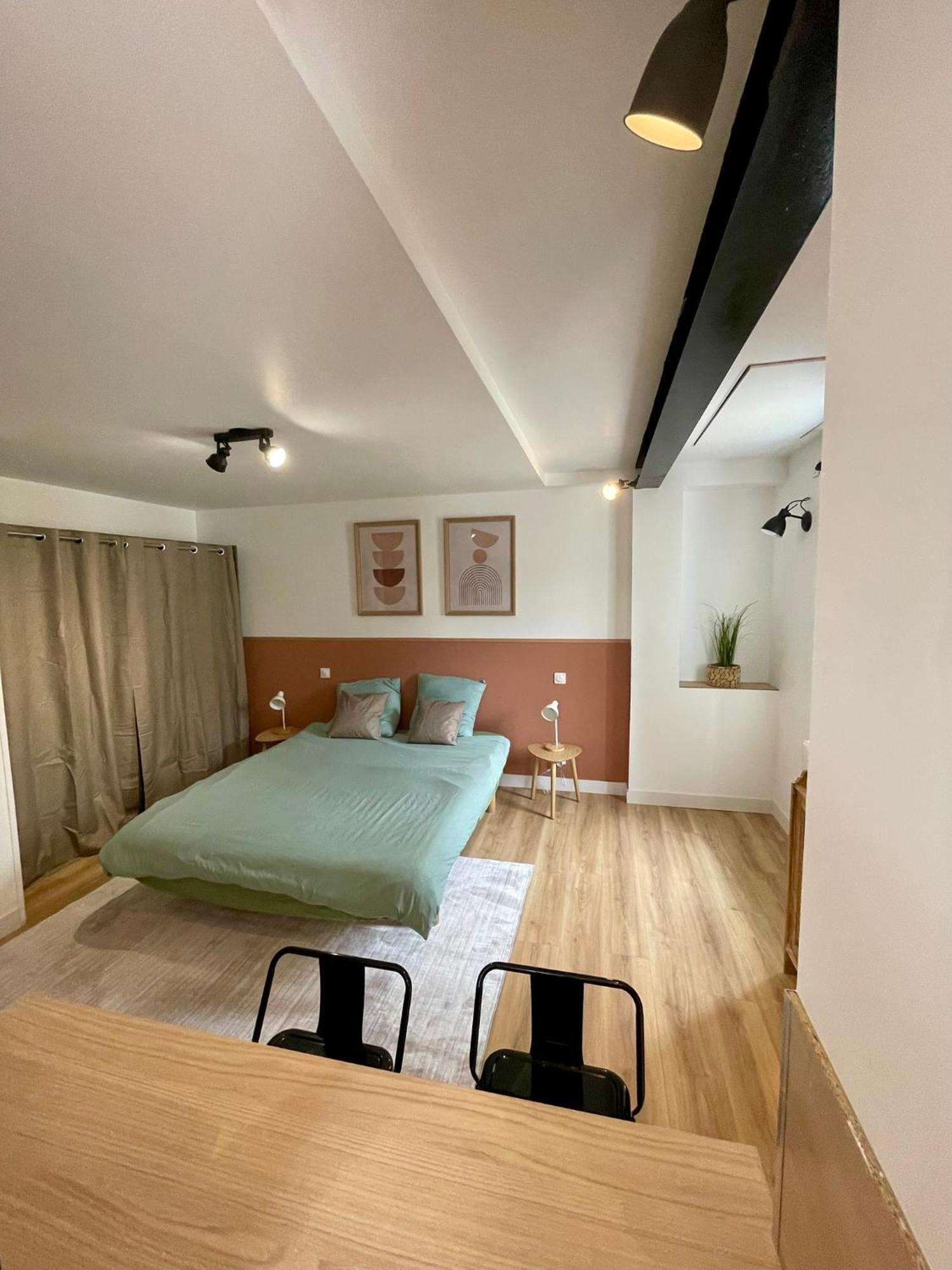 Appartement A La Campagne LʼIsle-sur-la-Sorgue Екстериор снимка